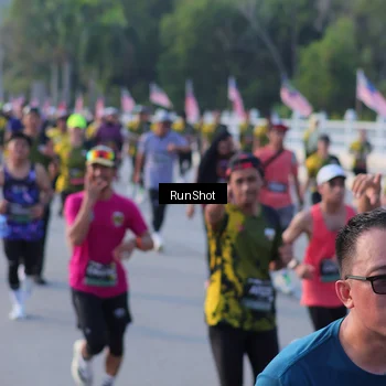 Runner Photo 7120485