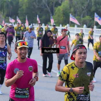Runner Photo 7120493