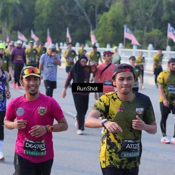 Runner Photo 7120494