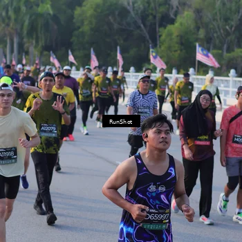 Runner Photo 7120504