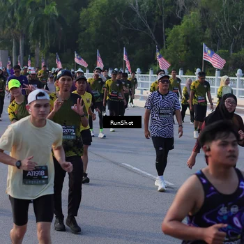 Runner Photo 7120511