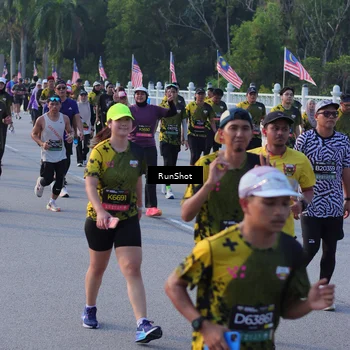 Runner Photo 7120524