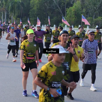 Runner Photo 7120525