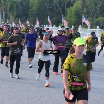 Runner Photo 7120553