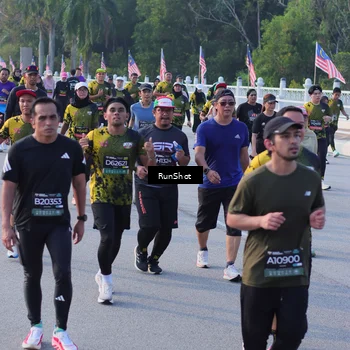 Runner Photo 7120563