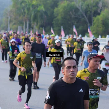 Runner Photo 7120577