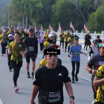 Runner Photo 7120578