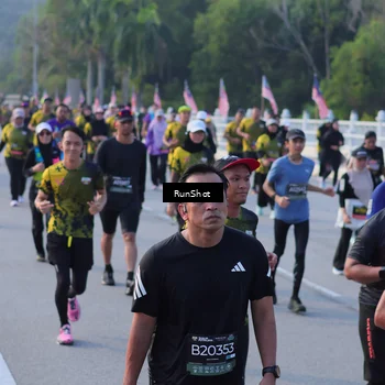 Runner Photo 7120580