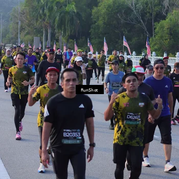 Runner Photo 7120585