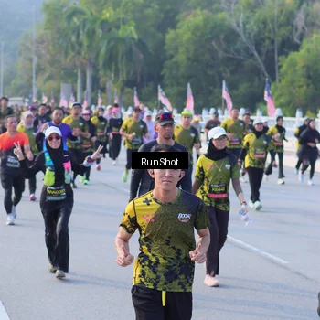 Runner Photo 7120598