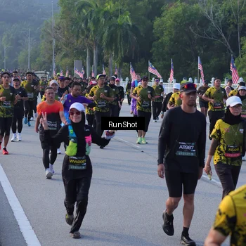 Runner Photo 7120603