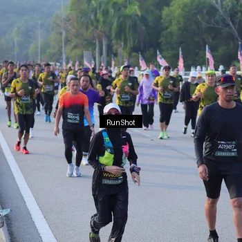 Runner Photo 7120609