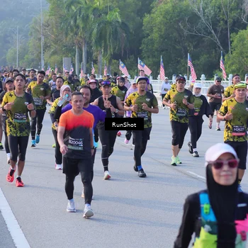 Runner Photo 7120624