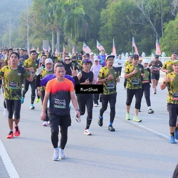 Runner Photo 7120627