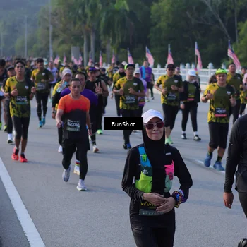 Runner Photo 7120628