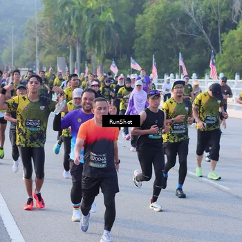 Runner Photo 7120633