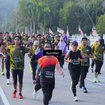 Runner Photo 7120636