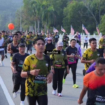 Runner Photo 7120656