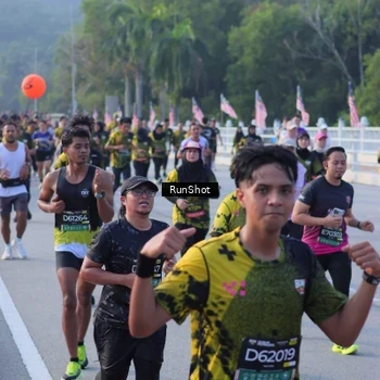 Runner Photo 7120662