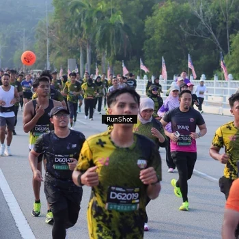 Runner Photo 7120663