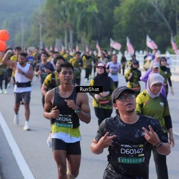 Runner Photo 7120665
