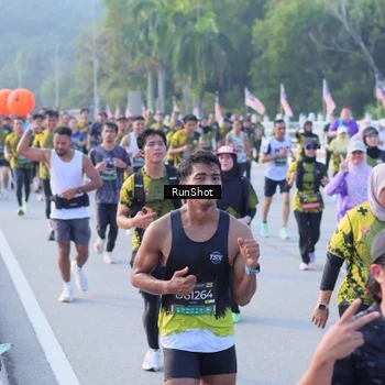 Runner Photo 7120670