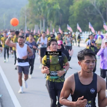 Runner Photo 7120672