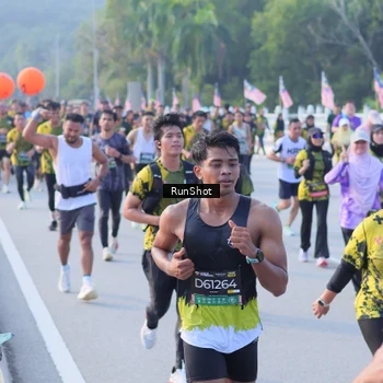 Runner Photo 7120681