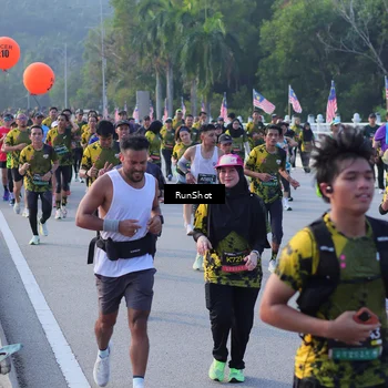Runner Photo 7120688