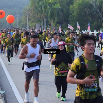 Runner Photo 7120690