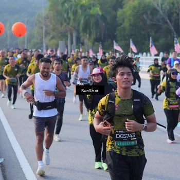 Runner Photo 7120692