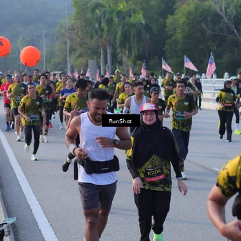 Runner Photo 7120693