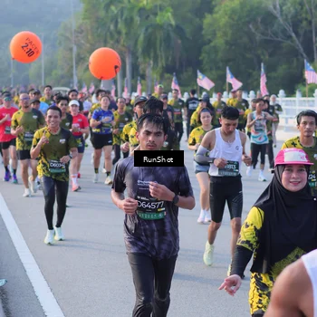 Runner Photo 7120708