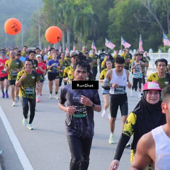 Runner Photo 7120713