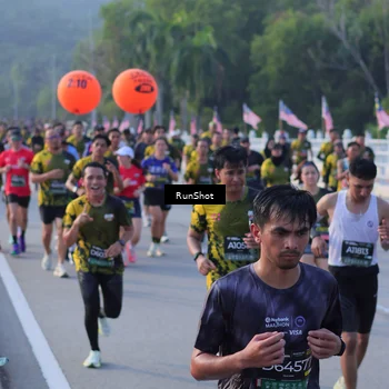 Runner Photo 7120717