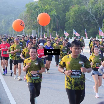 Runner Photo 7120720