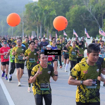 Runner Photo 7120728
