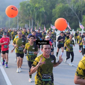Runner Photo 7120732