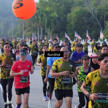 Runner Photo 7120755