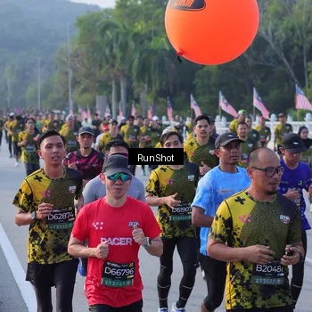 Runner Photo 7120760