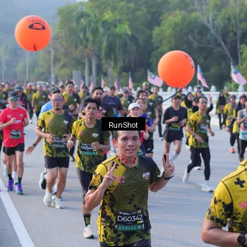 Runner Photo 7120766