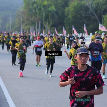 Runner Photo 7120782