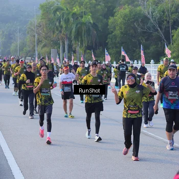 Runner Photo 7120790