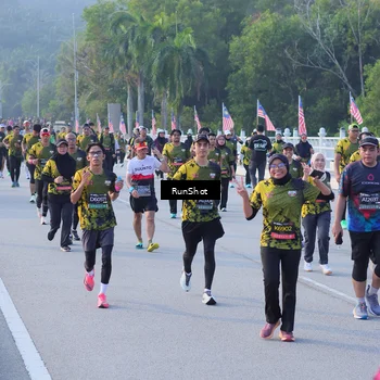 Runner Photo 7120796