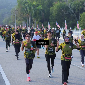 Runner Photo 7120802