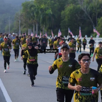 Runner Photo 7120815