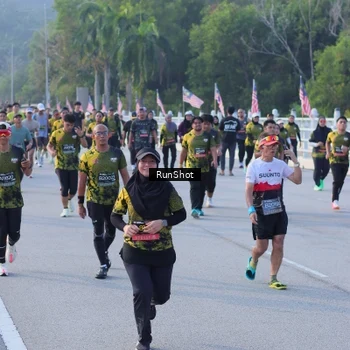 Runner Photo 7120826