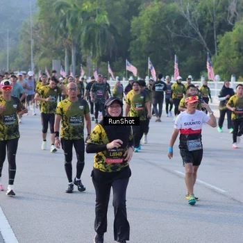 Runner Photo 7120833
