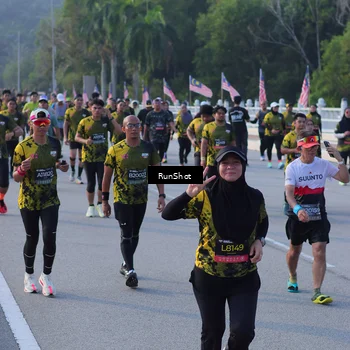 Runner Photo 7120837
