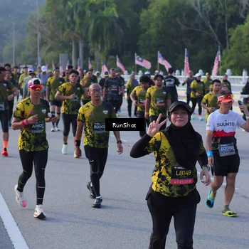 Runner Photo 7120841